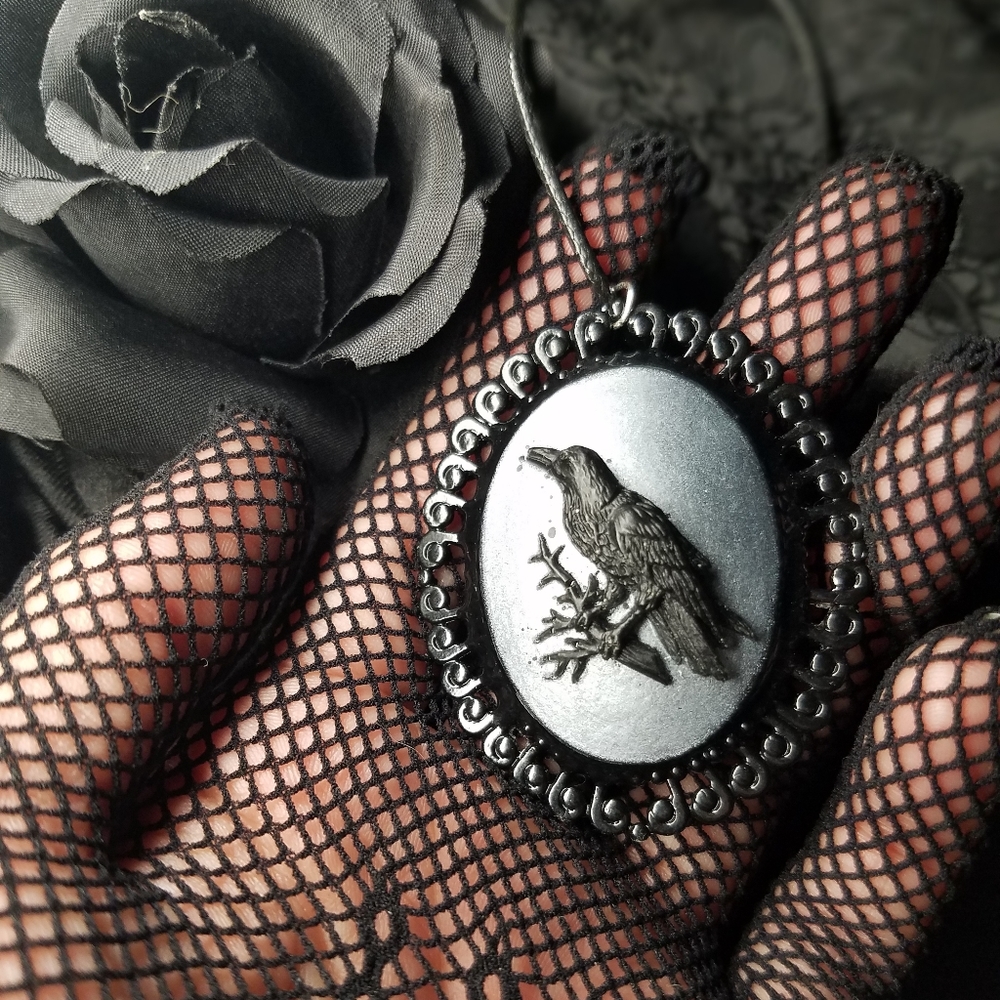 Silver Raven Cameo Necklace